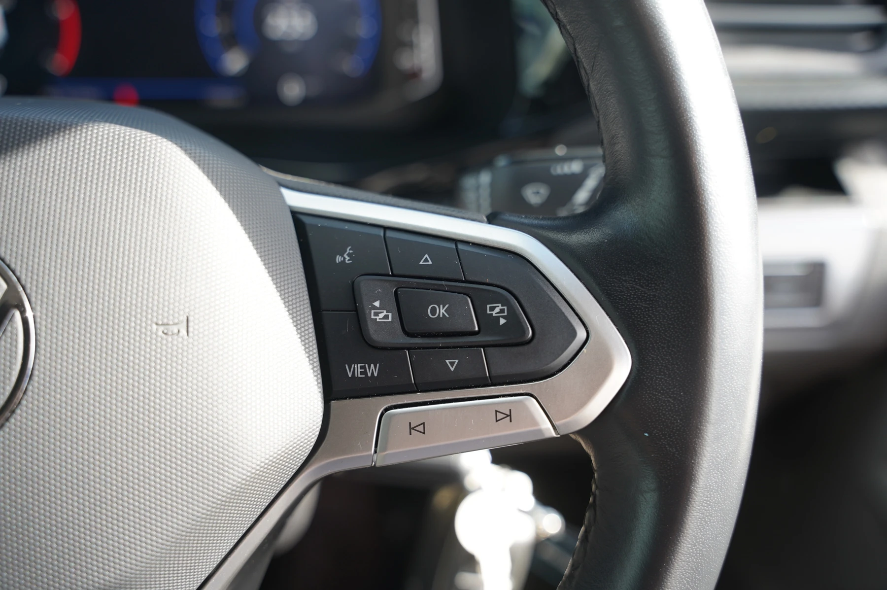 Volkswagen-California-image-17