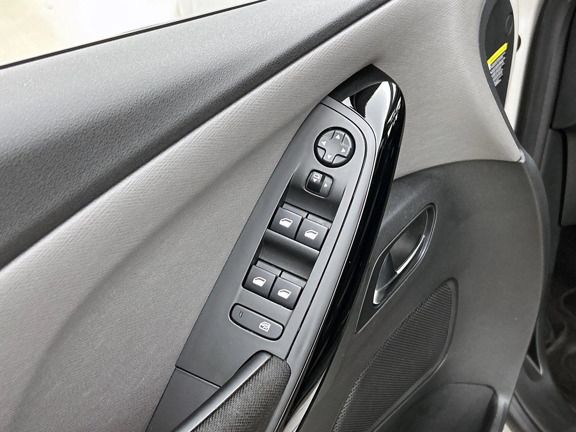 Citroën-C4 Picasso-image-23