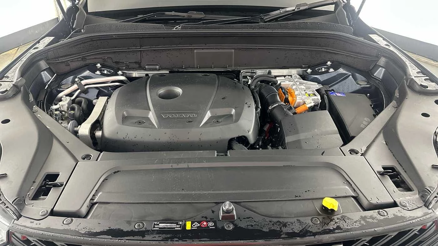 Volvo-XC90-image-14