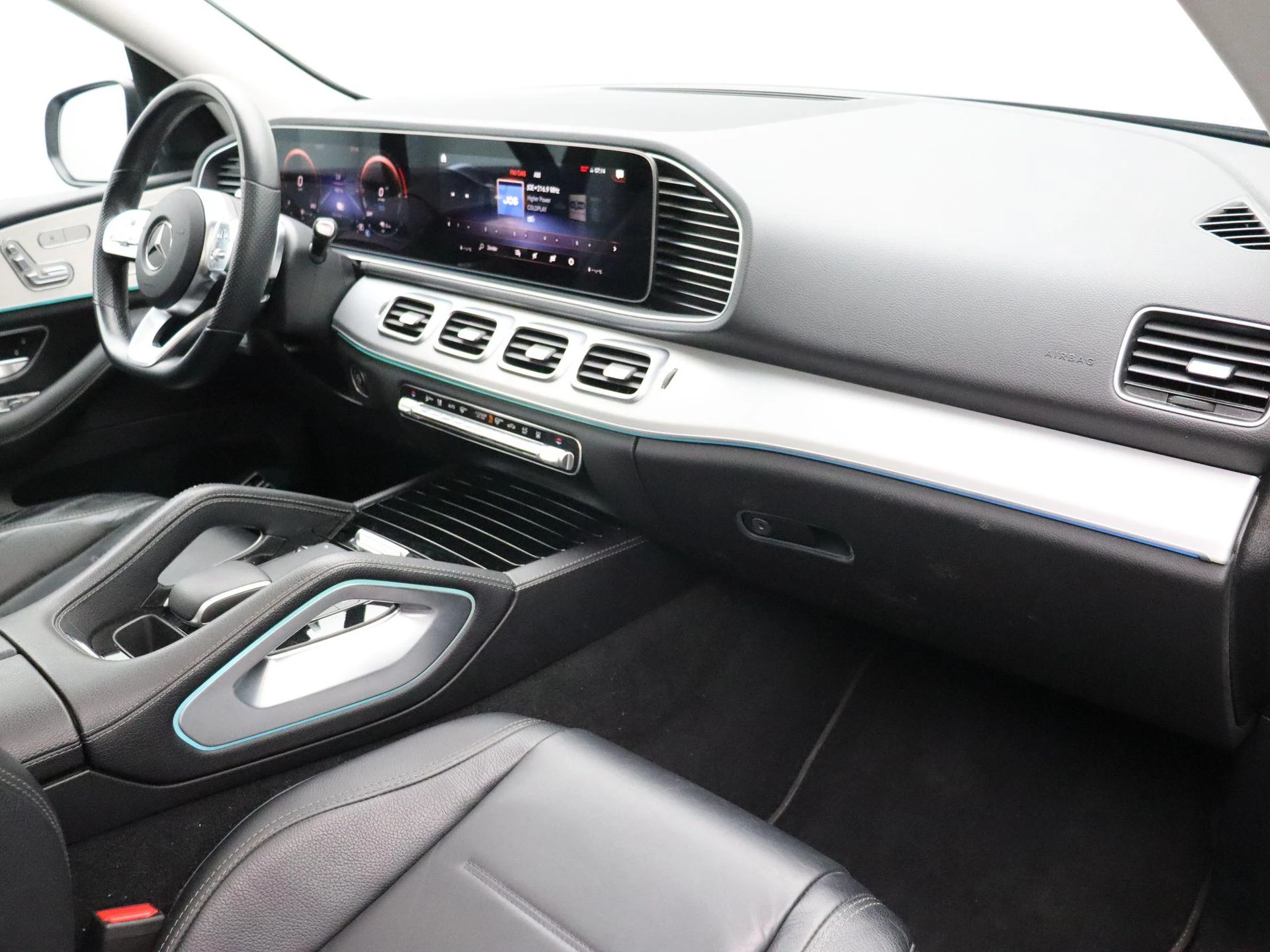 Mercedes-Benz GLE 350 e 4MATIC SUV AMG LINE + NAPPA + BURMESTER + PANORAMISCH DAK + TREKHAAK +