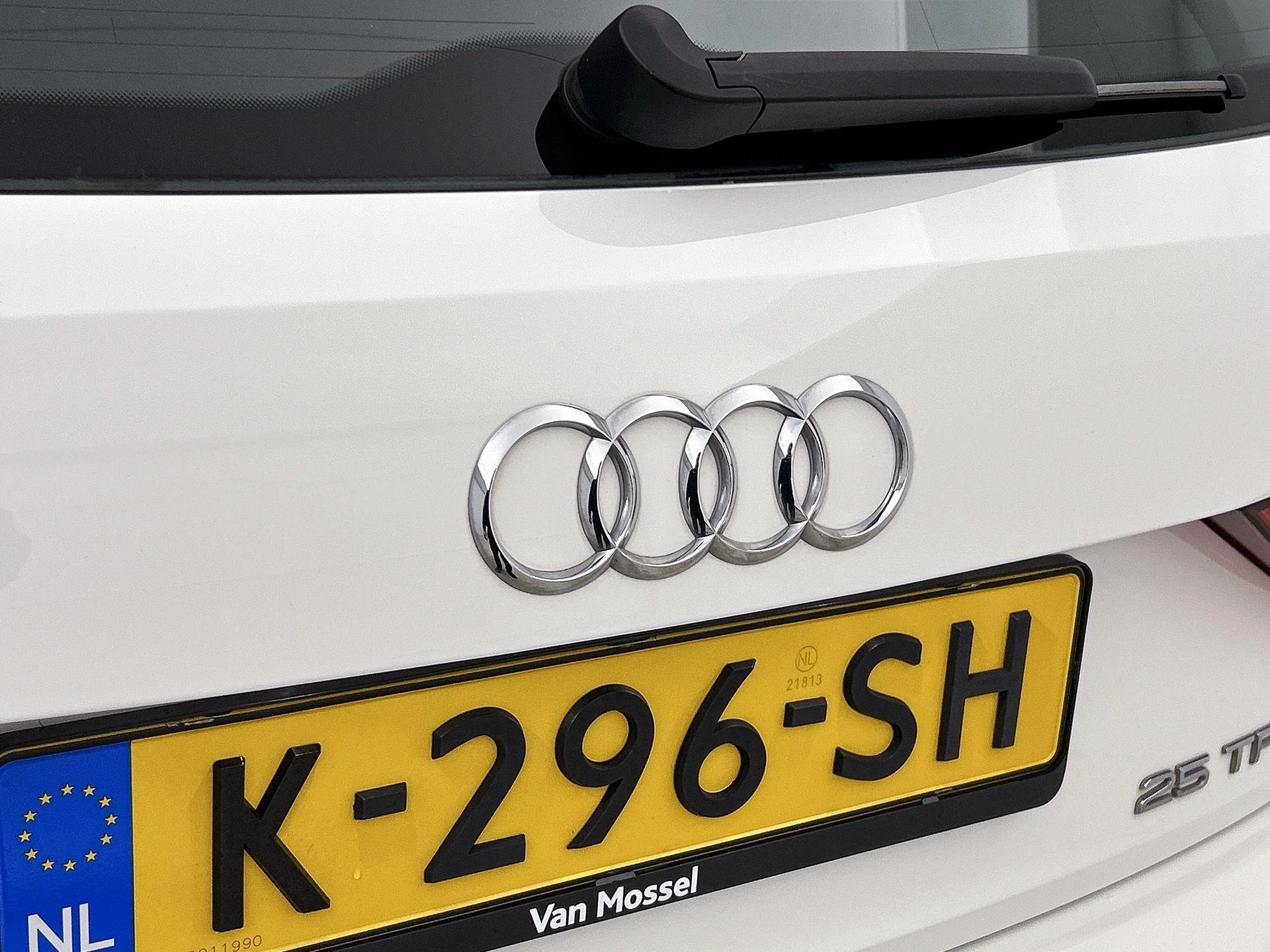 Audi-A1 Sportback-image-6