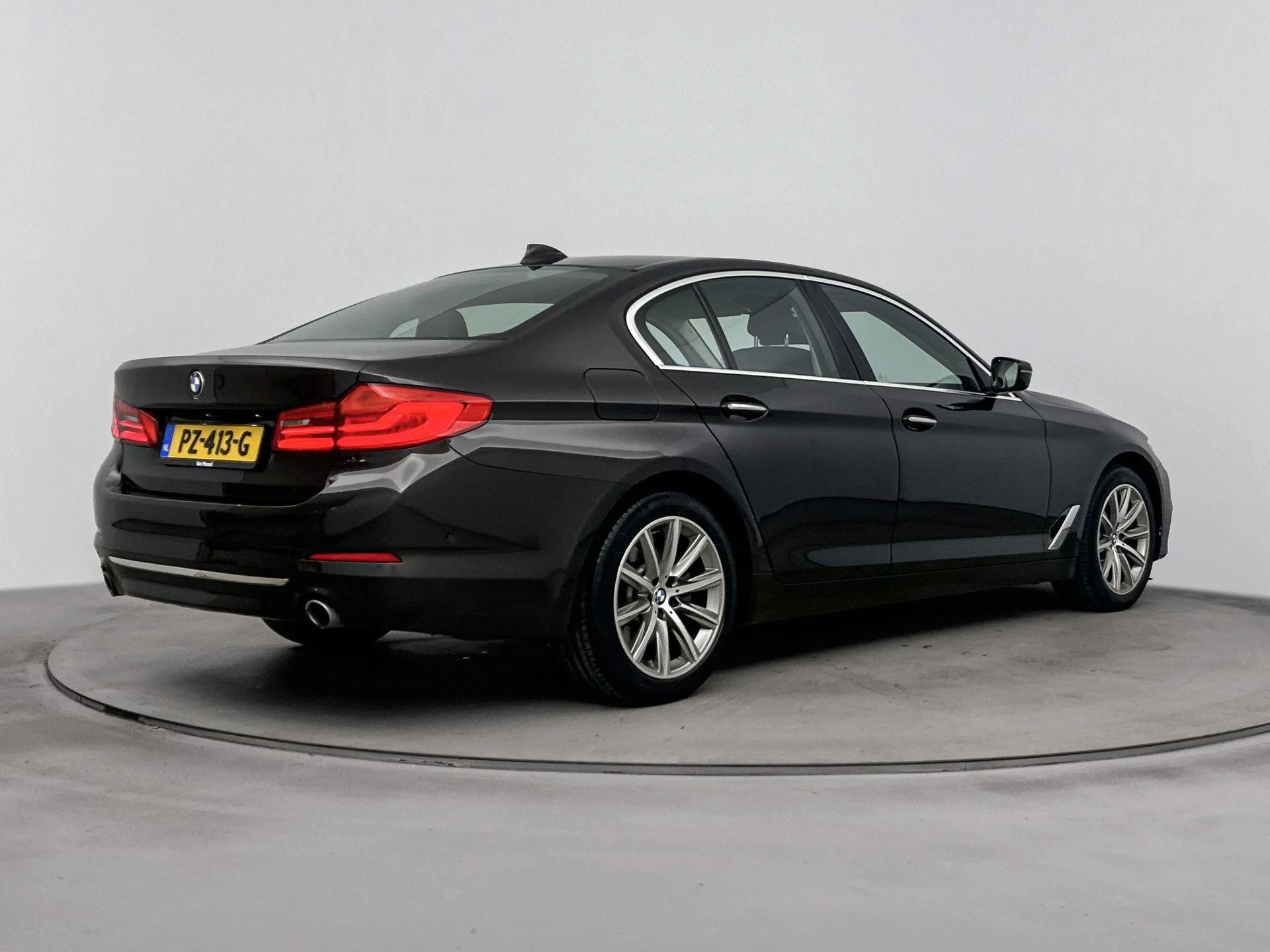 BMW 5 Serie 530i High Executive