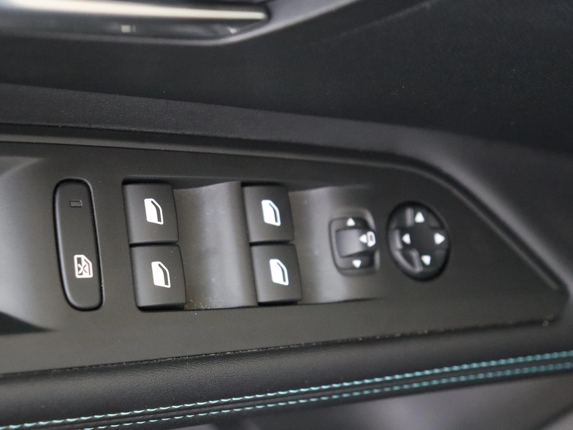 Peugeot-3008-image-23