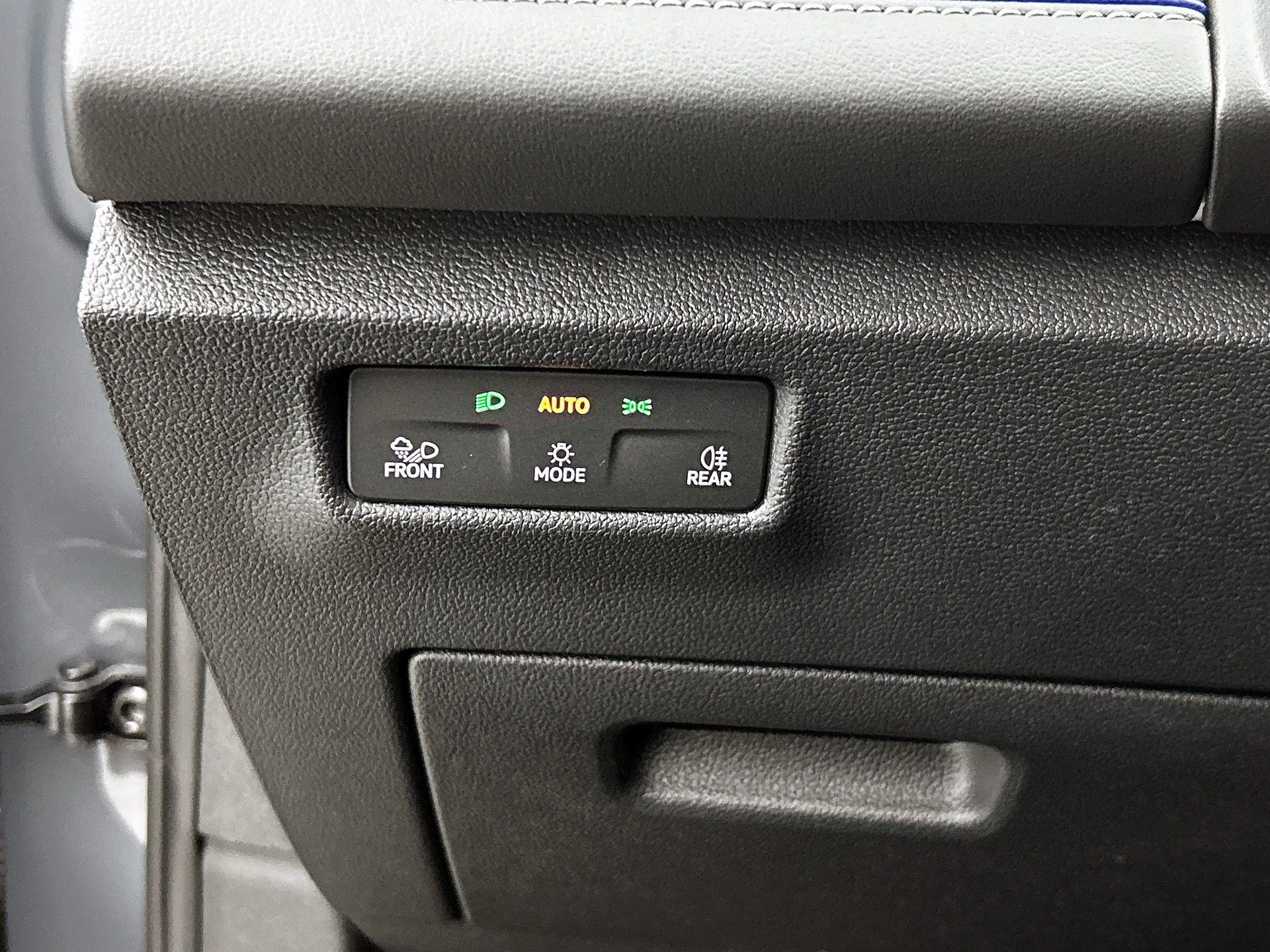 Volkswagen-Tiguan-image-21