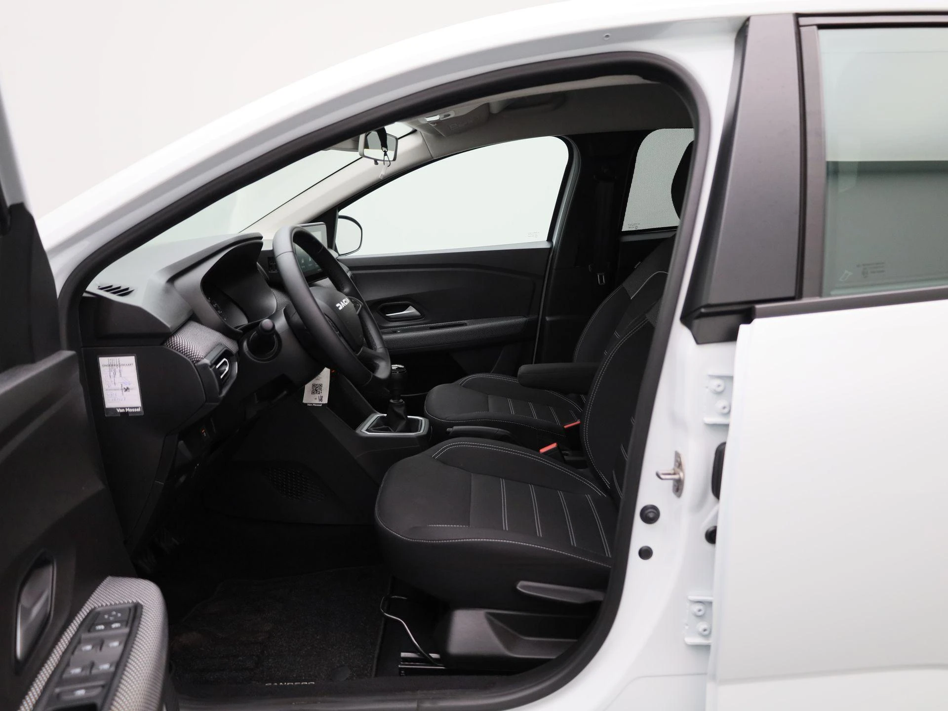 Dacia Sandero - 9