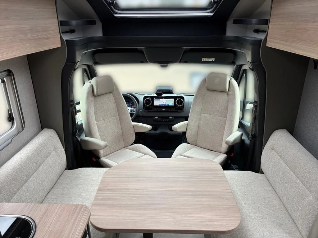 Hymer--image-10