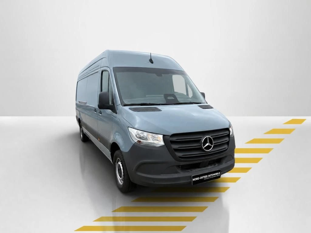 Mercedes-Benz-Sprinter 317-image-16
