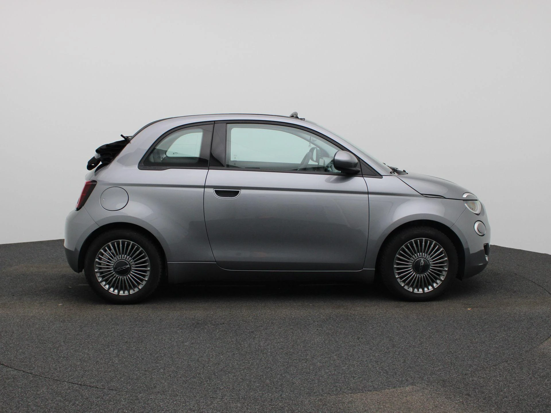 Fiat-500C-image-7