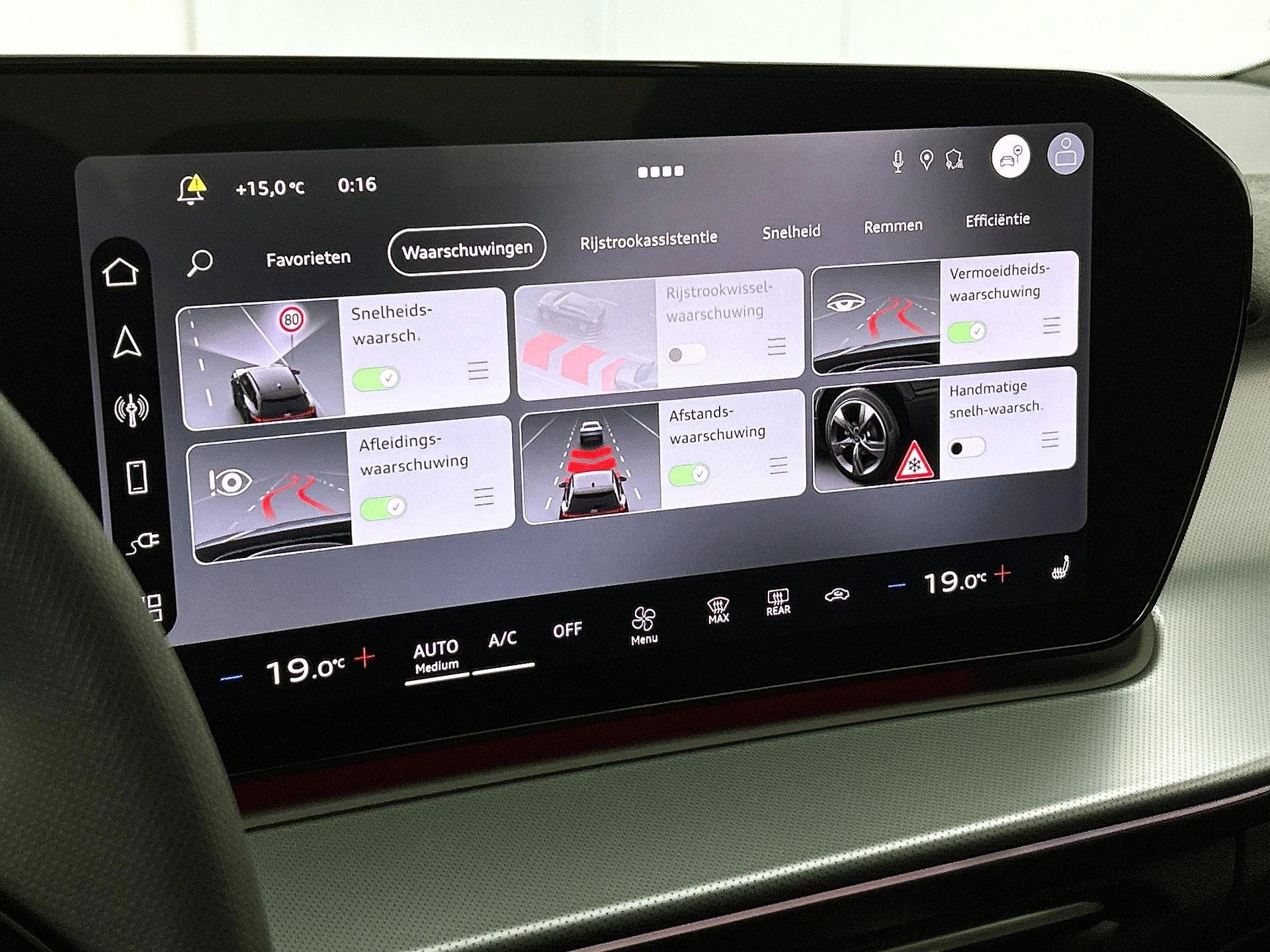 Audi-Q3-image-15