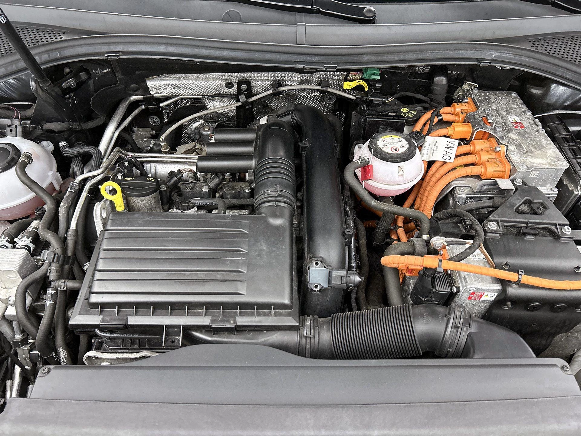 Volkswagen Tiguan 1.4 TSI eHybrid R-Line Business