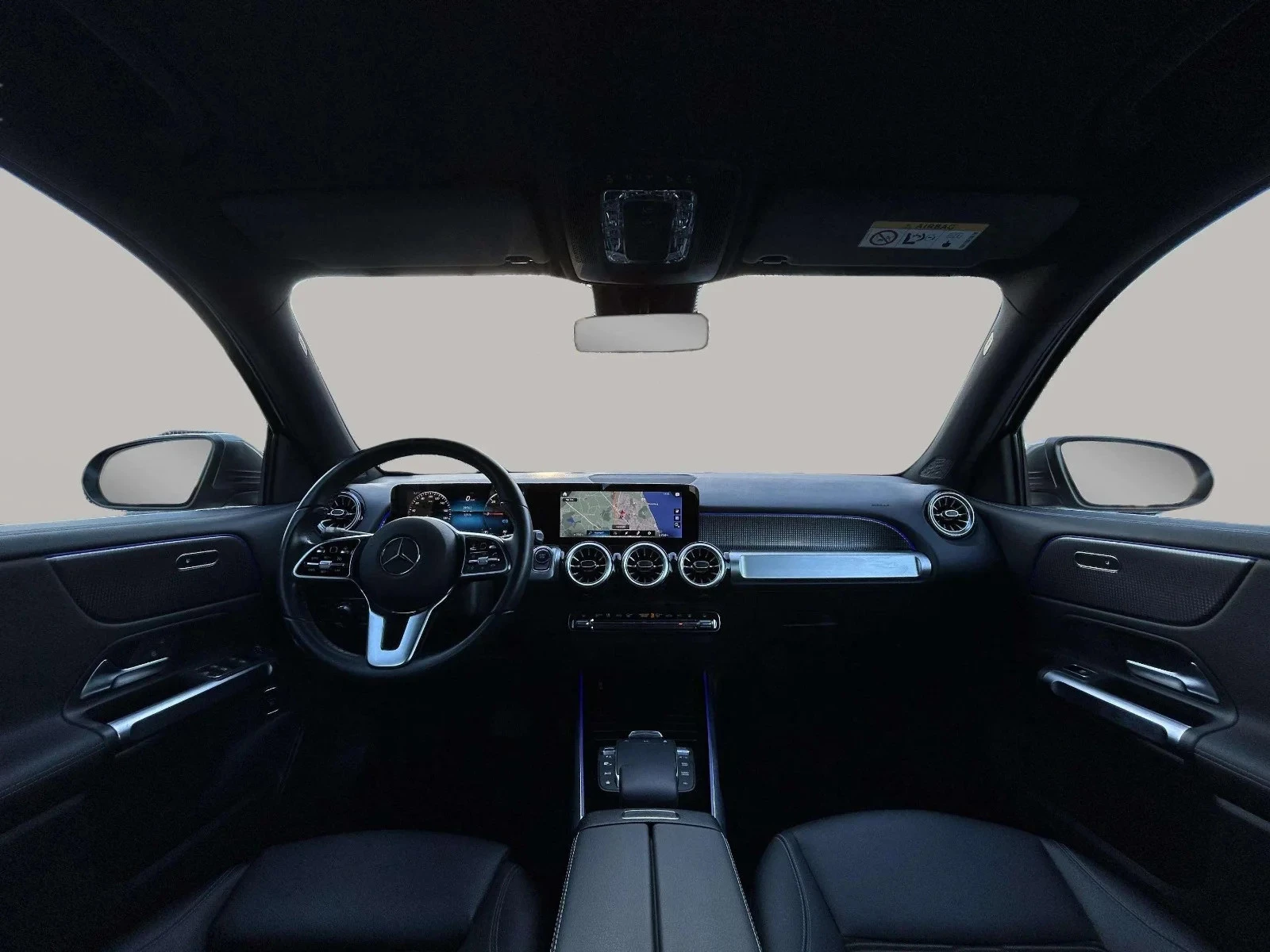 Mercedes-Benz-EQB-image-11