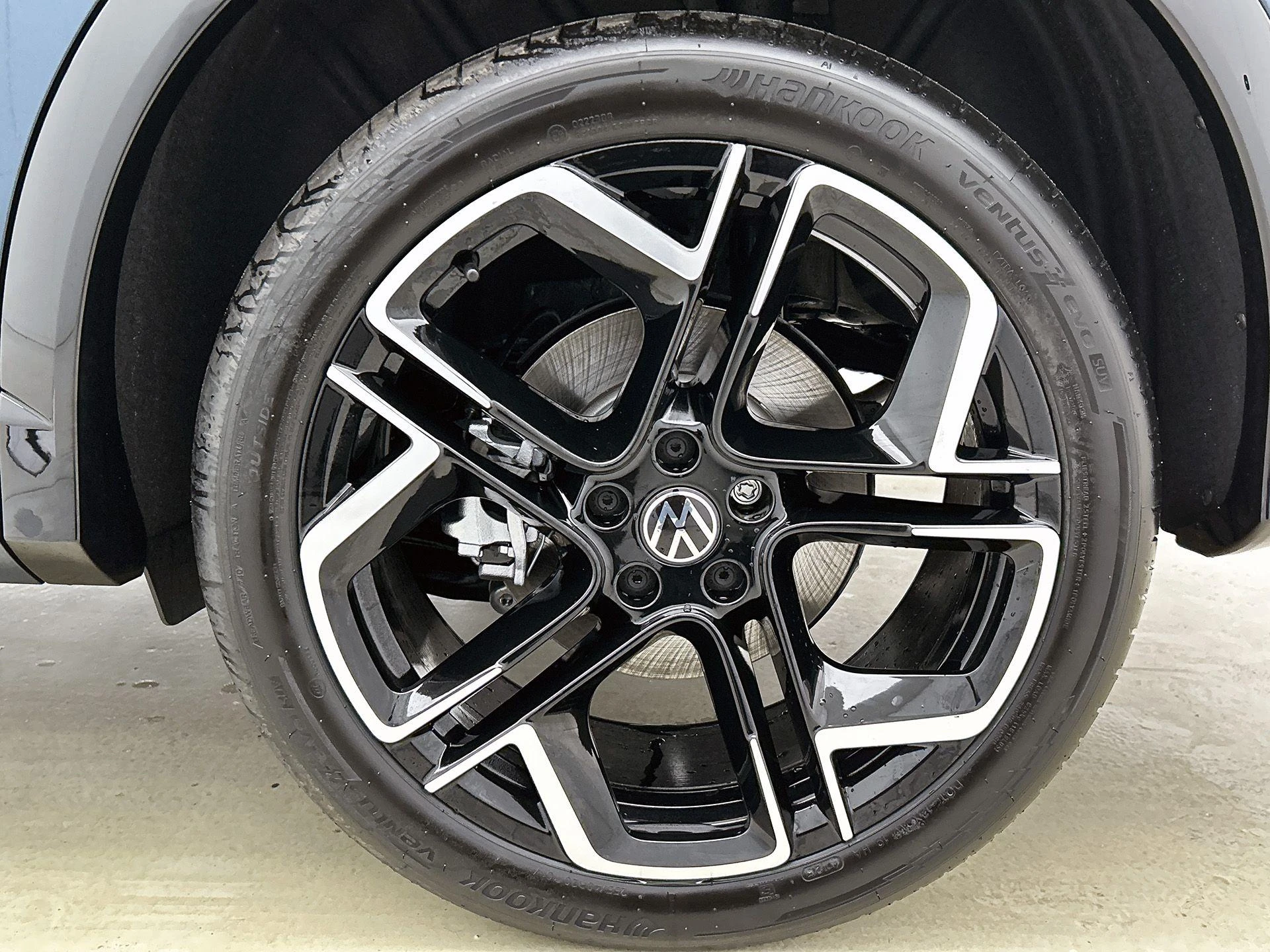 Volkswagen-Tiguan-image-39