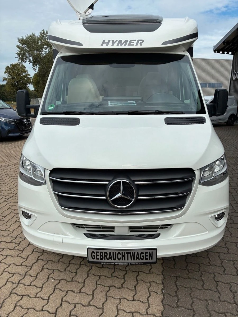 Hymer--image-25