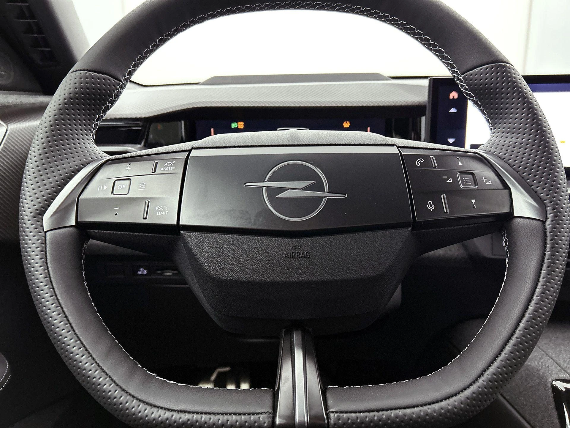Opel-Grandland-image-31