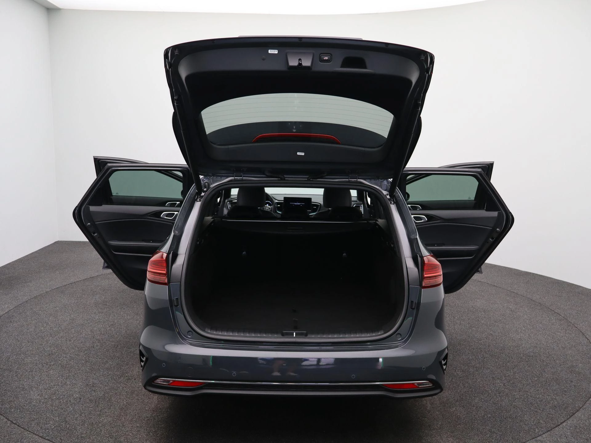 Kia-Ceed Sportswagon-image-14
