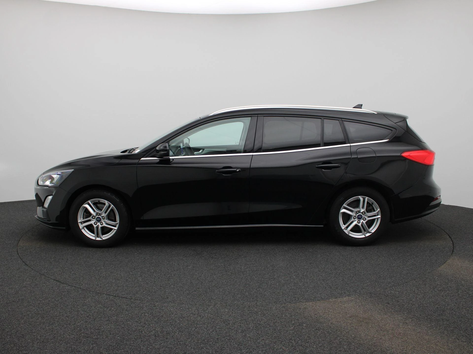 Ford-Focus-image-3