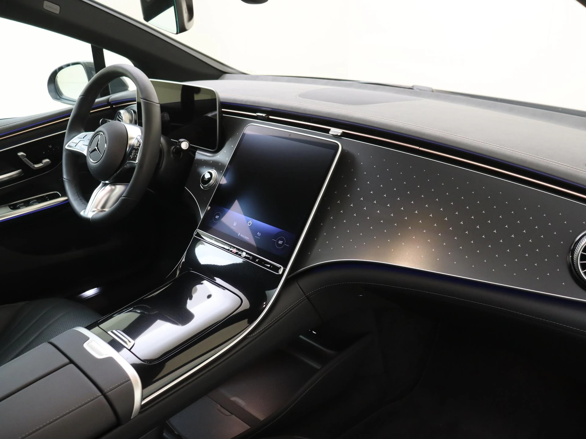 Mercedes-Benz EQE 300 Business Solution Luxury 90 kWh