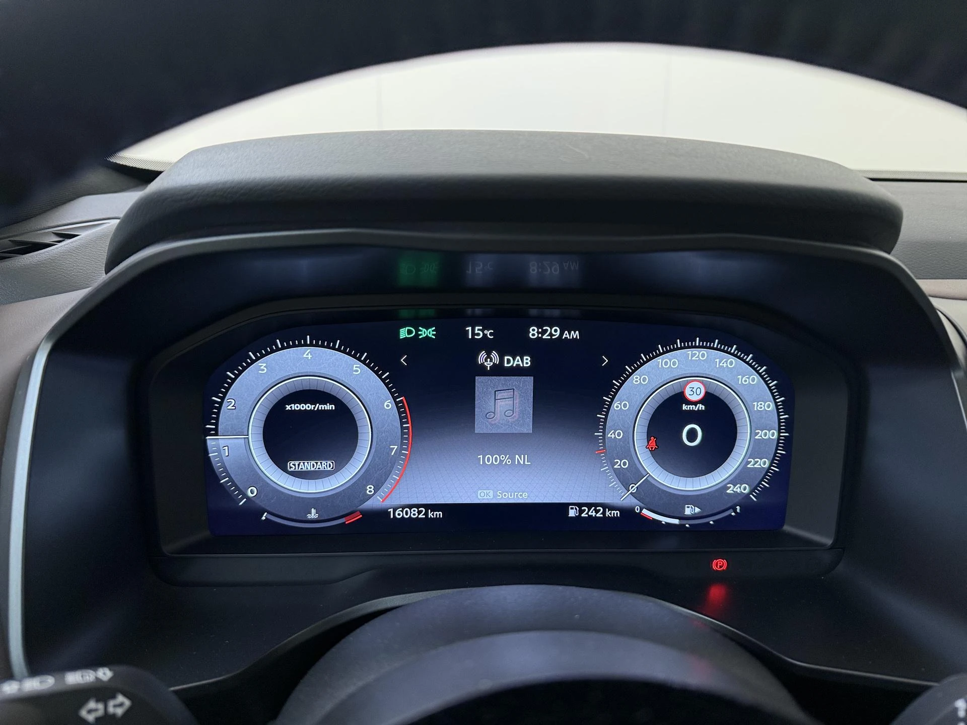 Nissan-QASHQAI-image-10
