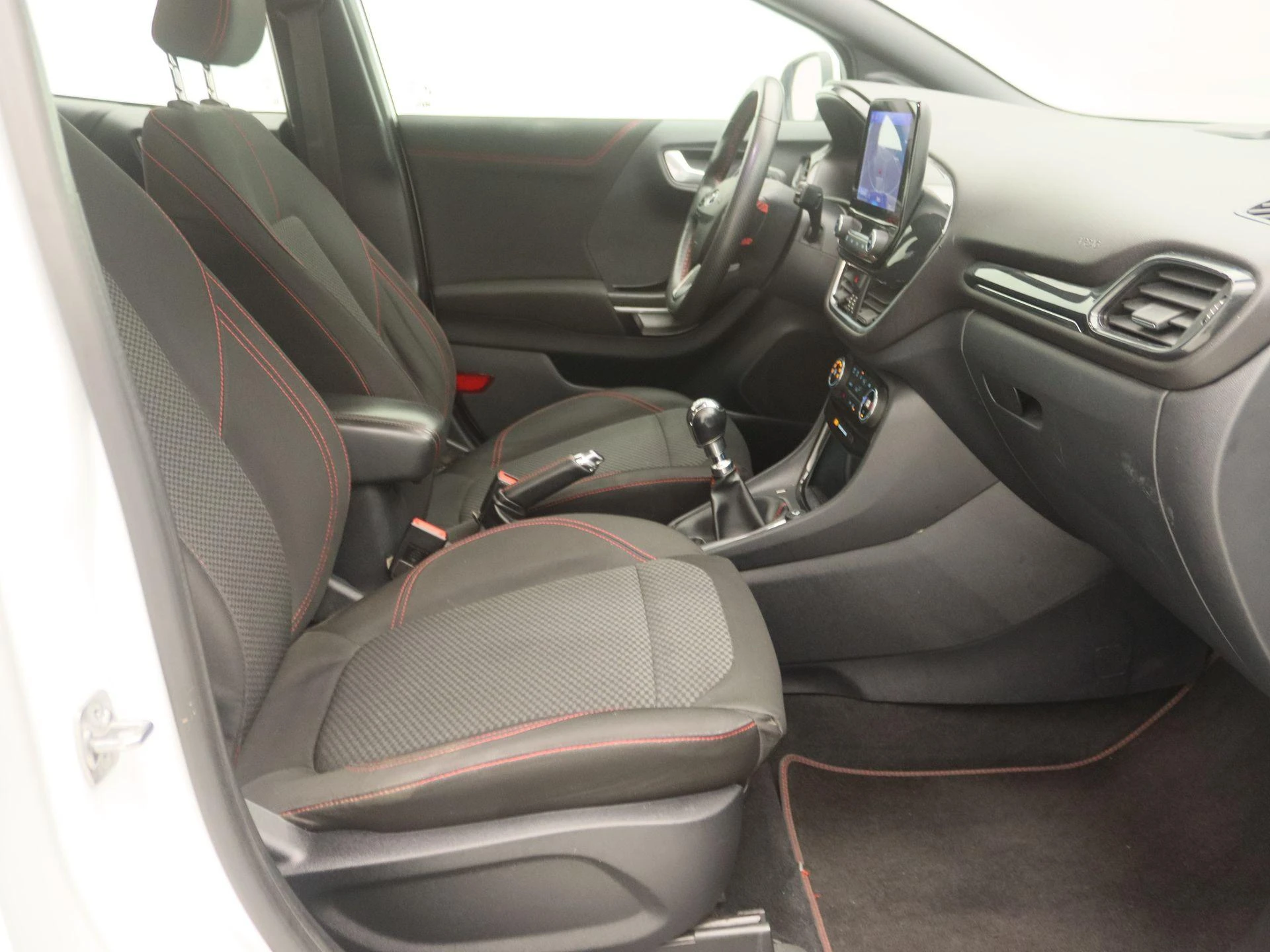 Ford-Puma-image-24