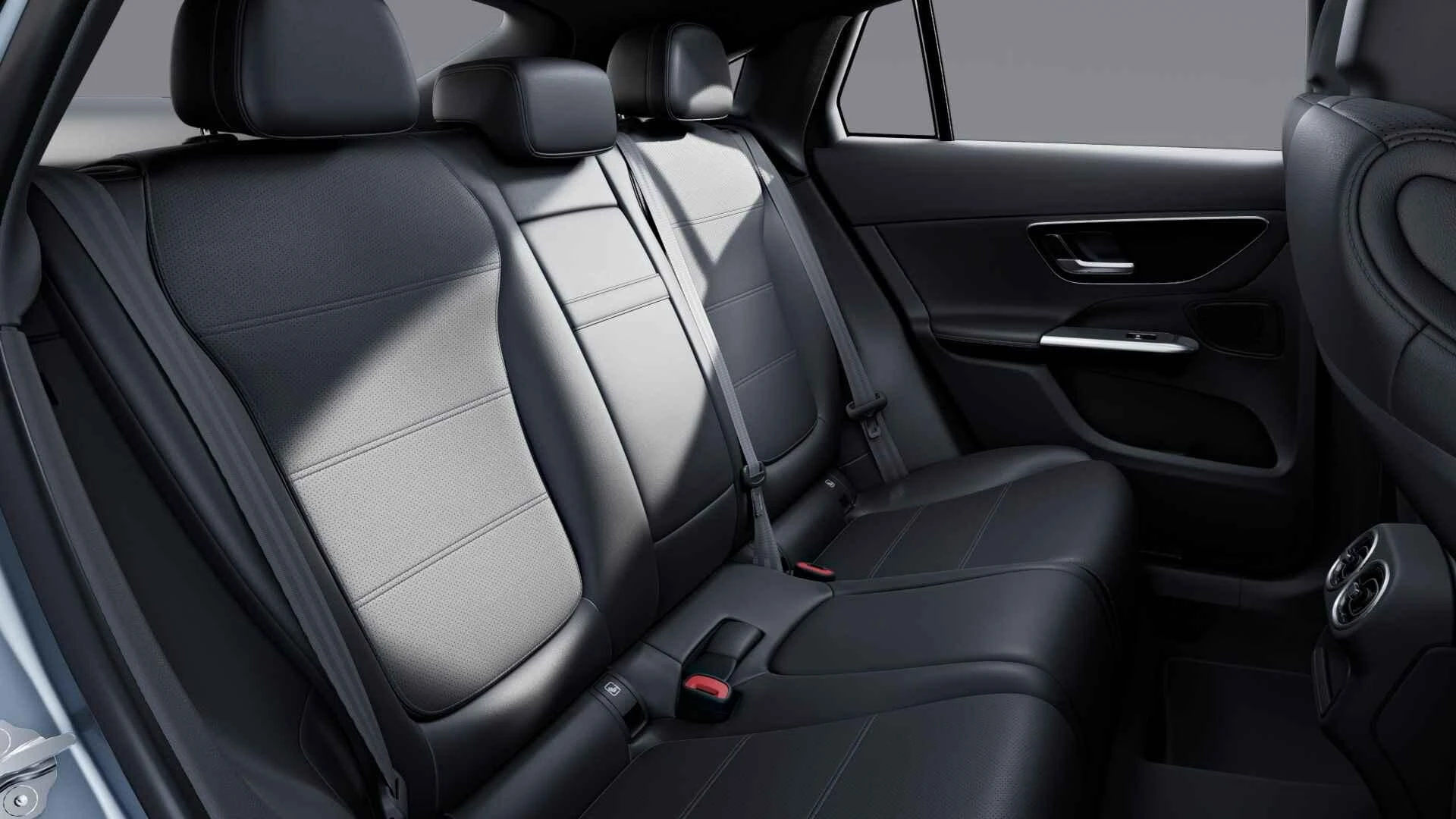 Mercedes-Benz-GLC-image-10