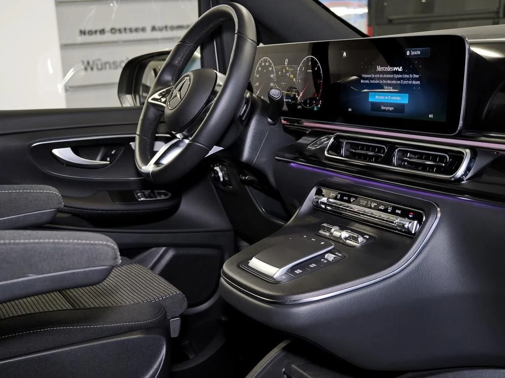 Mercedes-Benz-V-Klasse 220-image-11