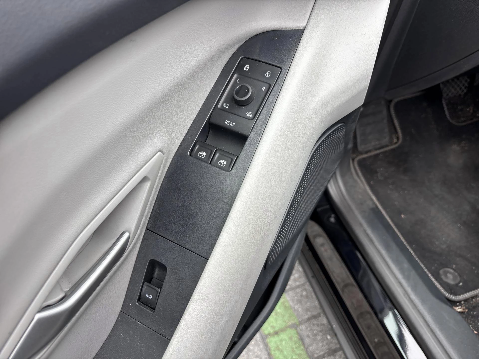 Ford-Explorer-image-10