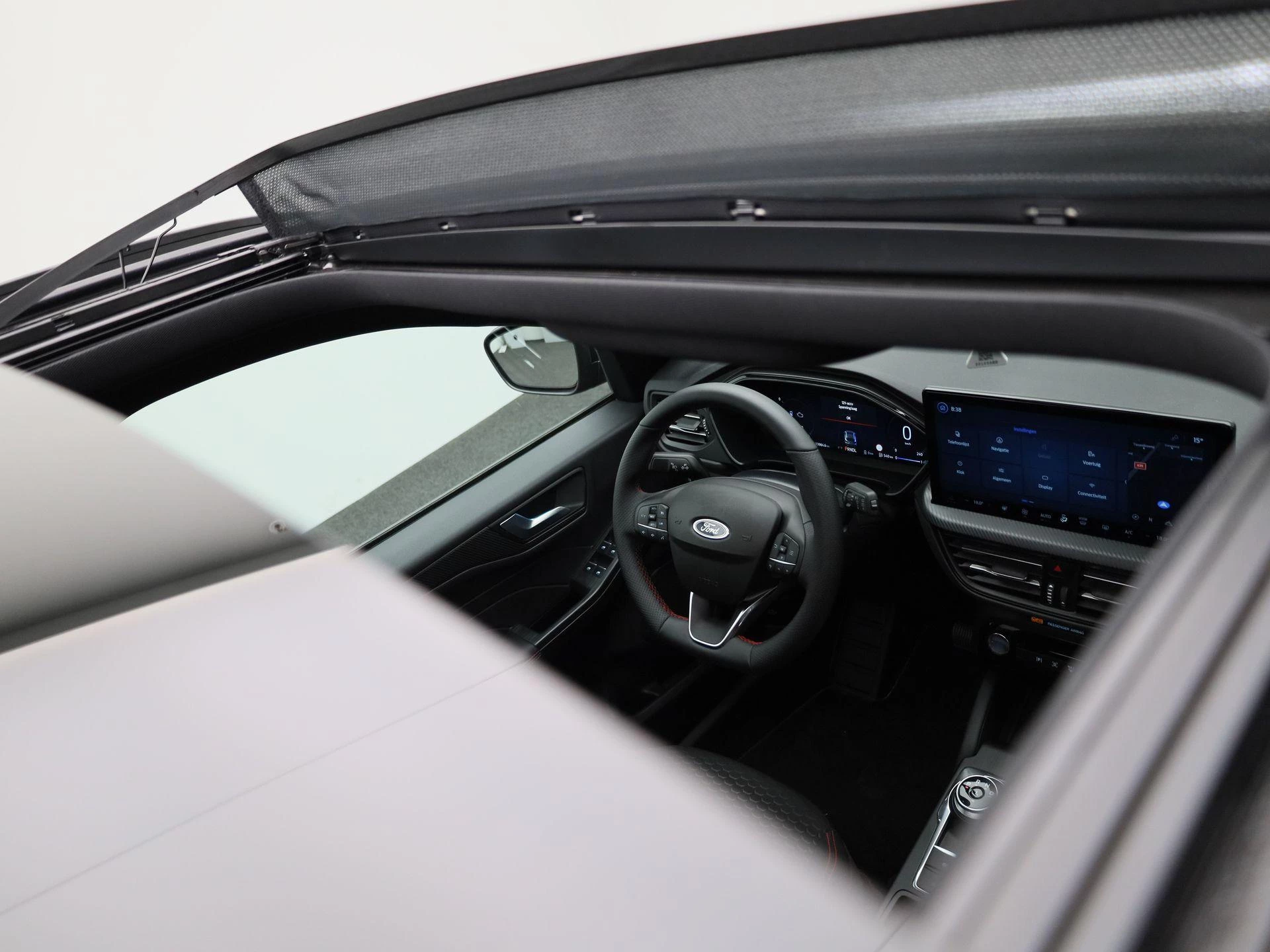 Ford-Kuga-image-35