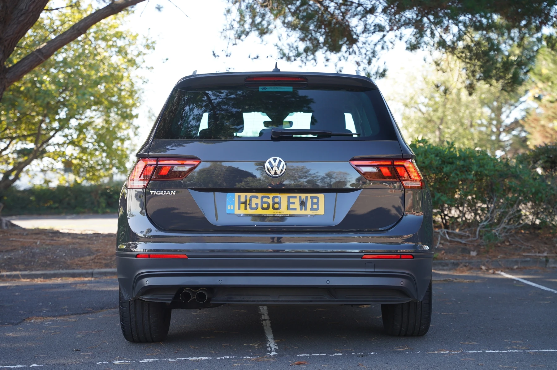Volkswagen-Tiguan-image-12
