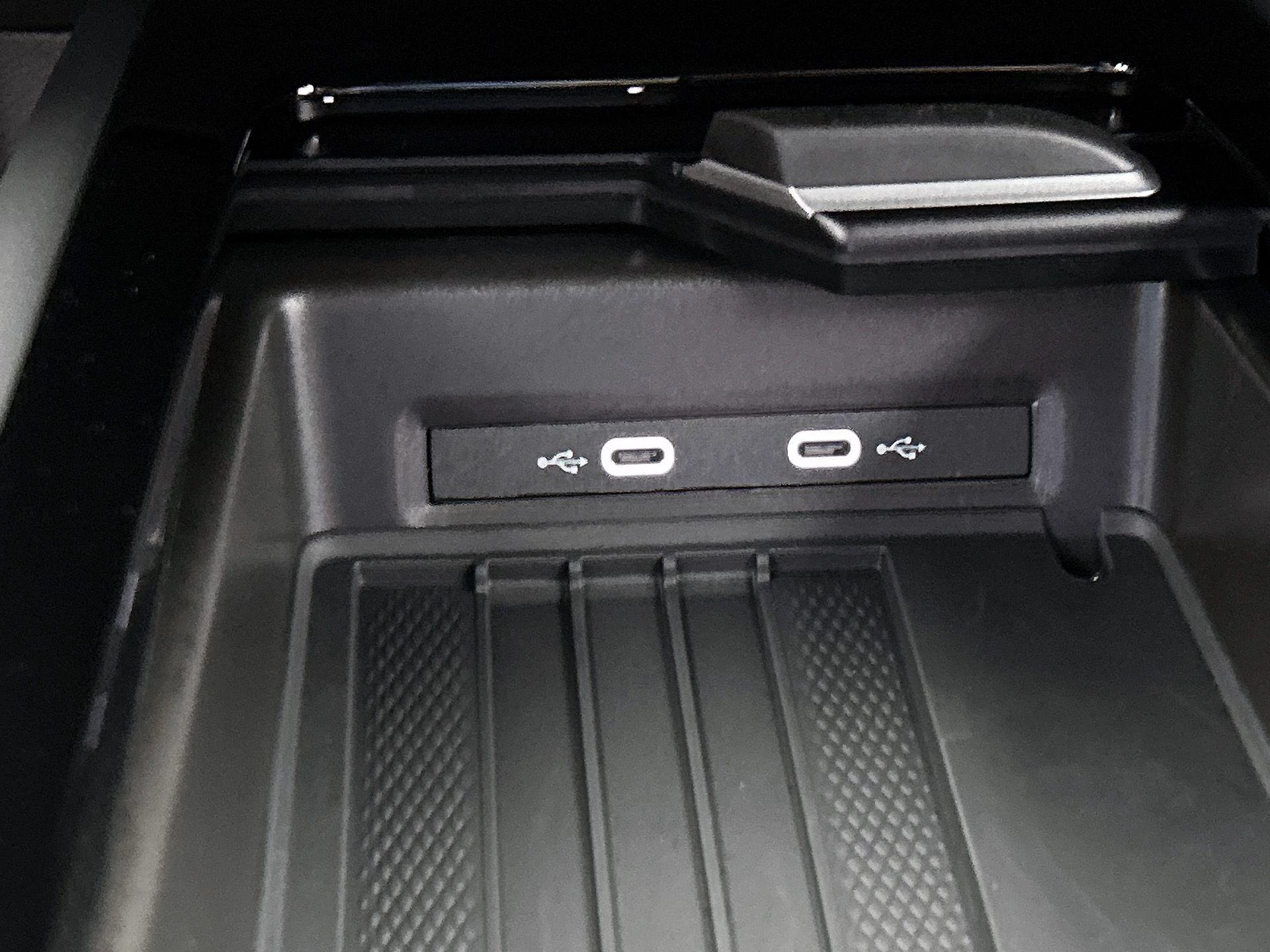 Volkswagen ID.7 Tourer Pro Limited Edition 77 kWh 286 PK