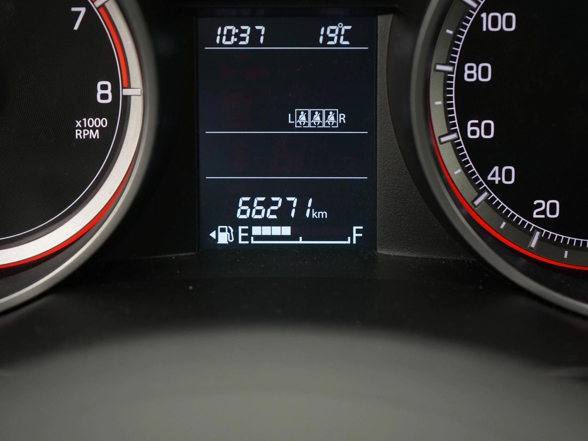 Suzuki-Swift-image-24
