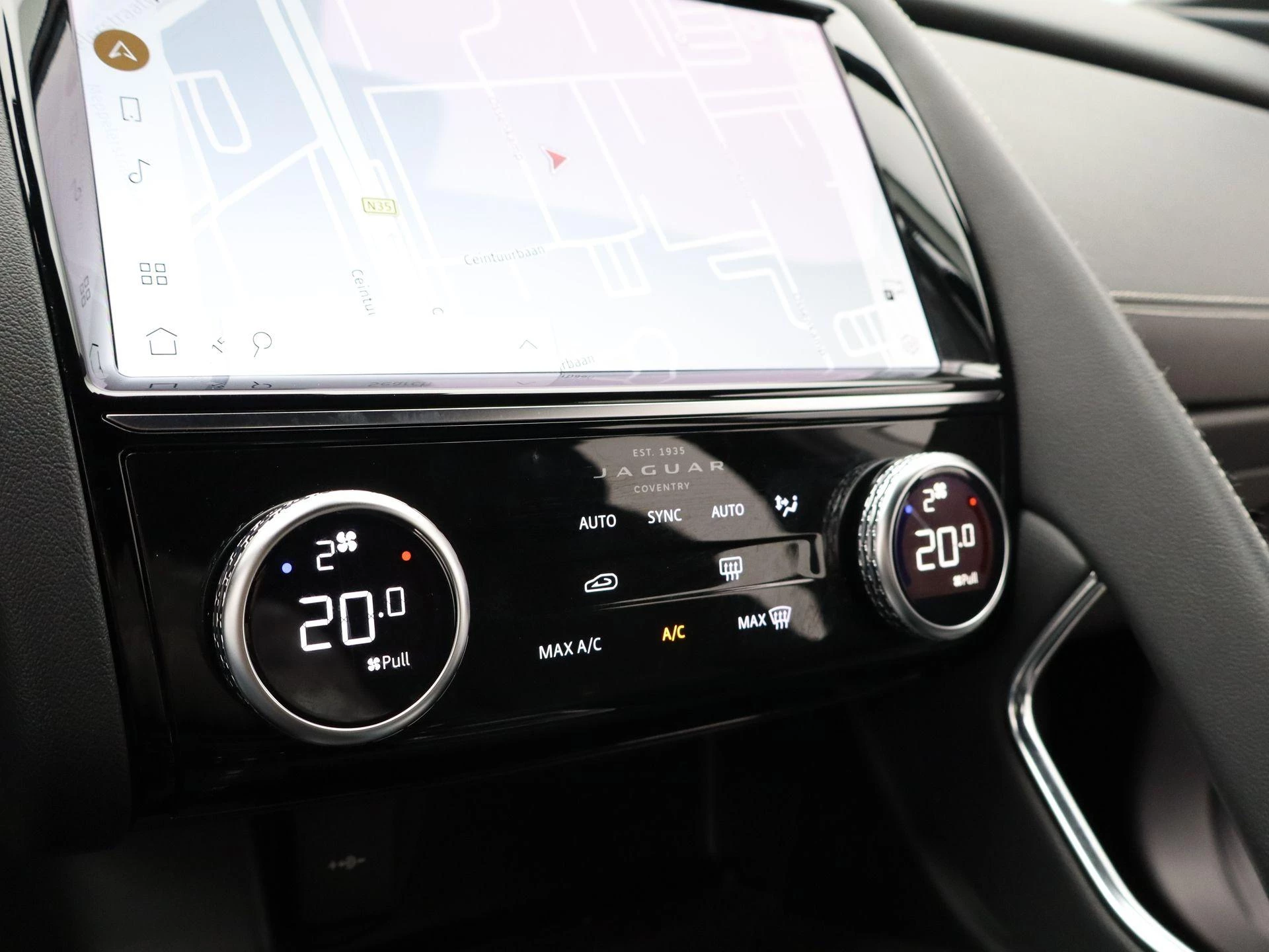 Jaguar-E-PACE-image-20