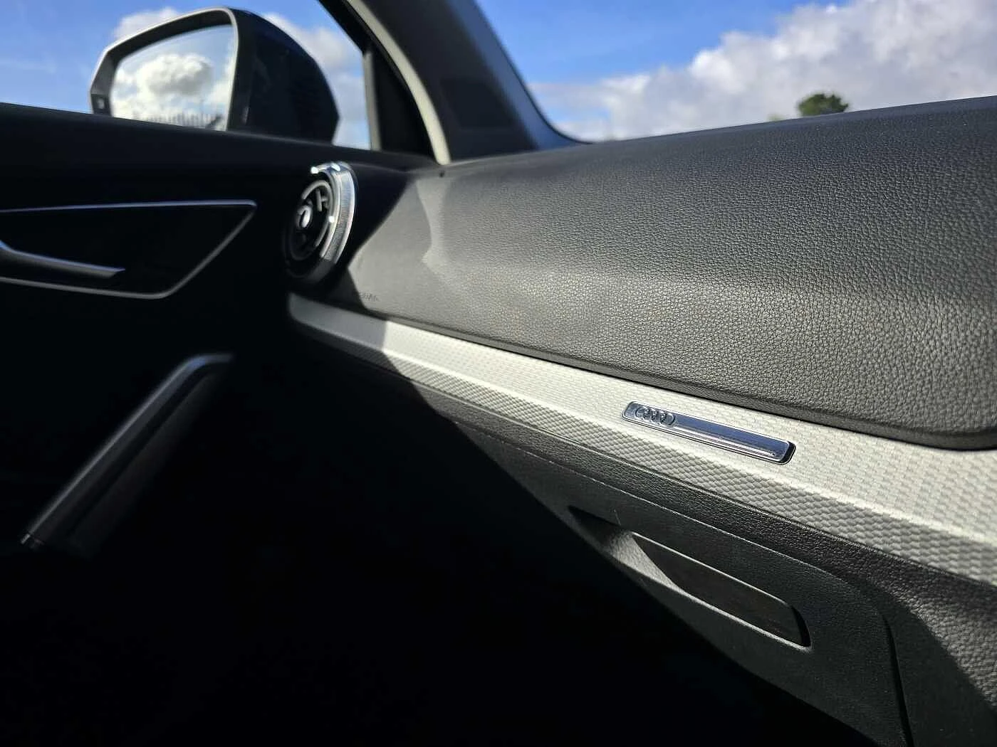 Audi-Q2-image-26