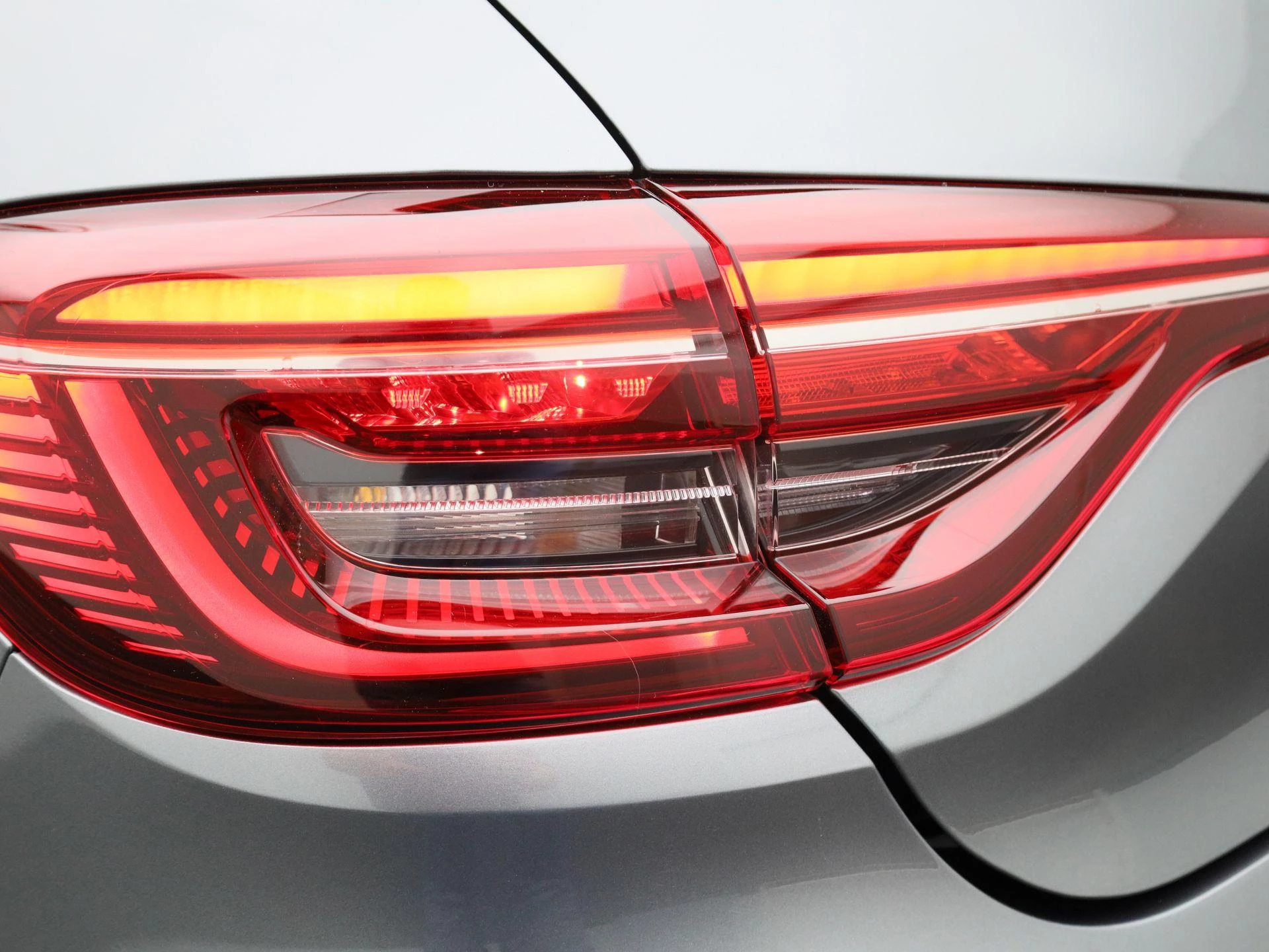 Renault-Clio-image-27