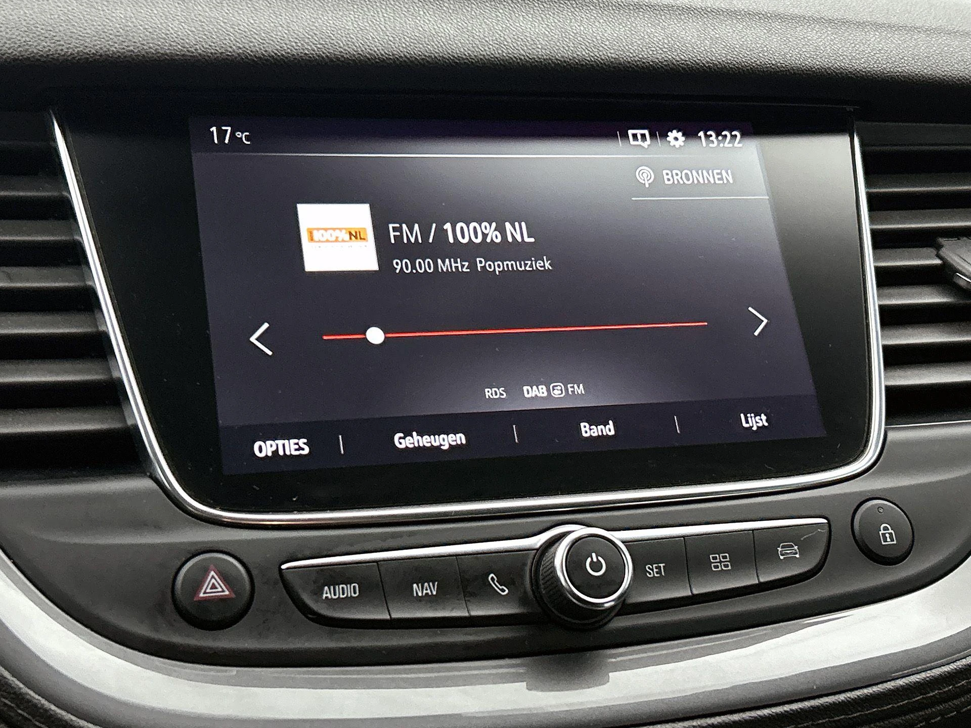 Opel-Grandland X-image-6