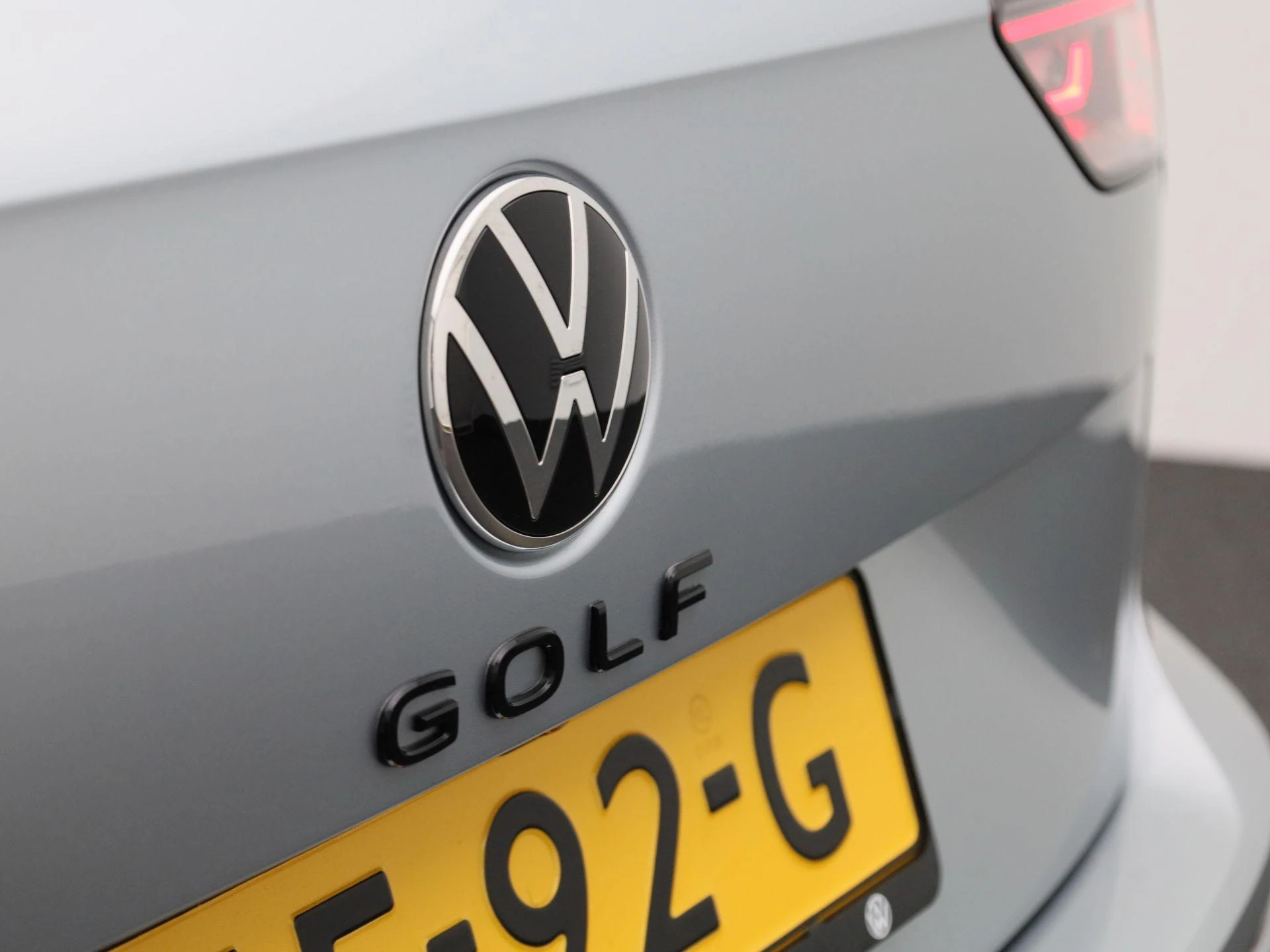 Volkswagen Golf - 35