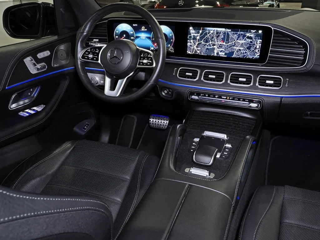 Mercedes-Benz-GLS 450-image-10