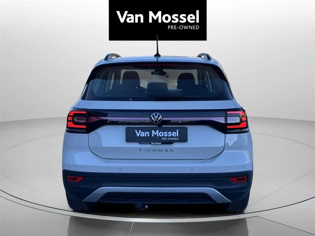 Volkswagen-T-Cross-image-5
