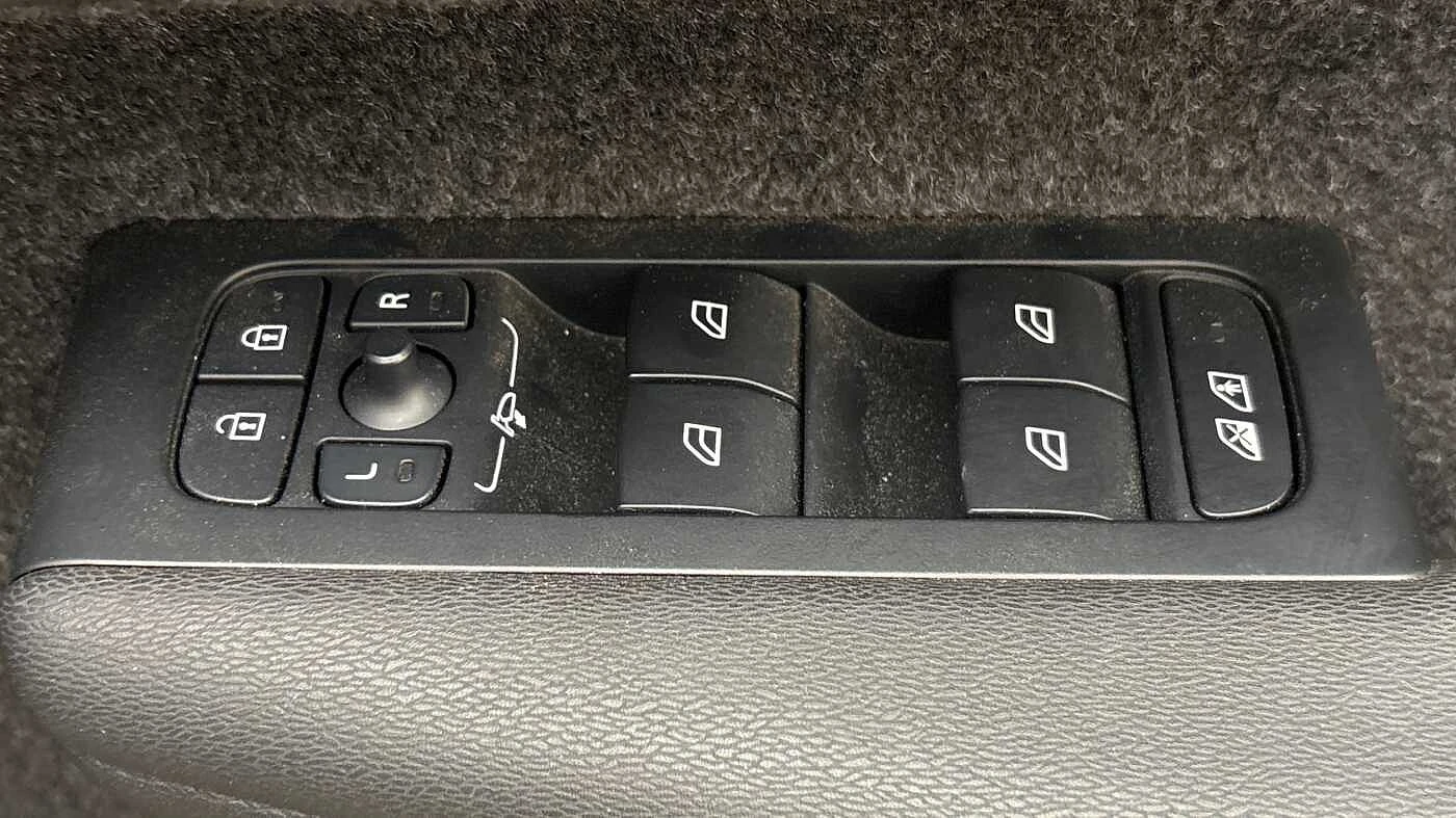 Volvo-XC40-image-18