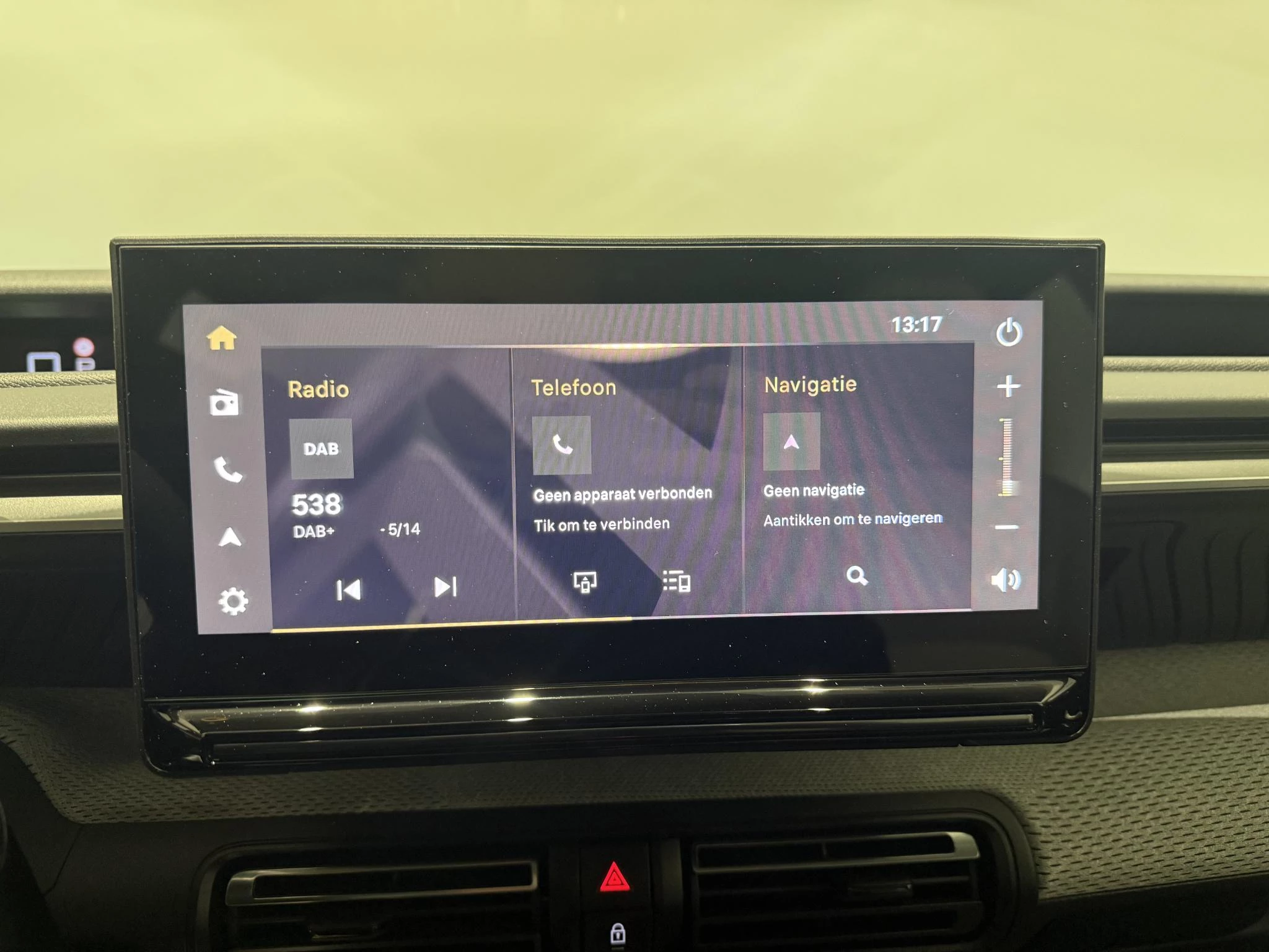 Citroën-ë-C3 Aircross-image-16