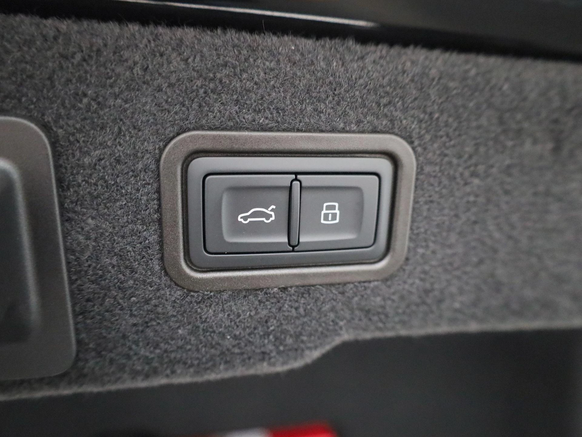 Audi A8 60 TFSI e quattro Lang