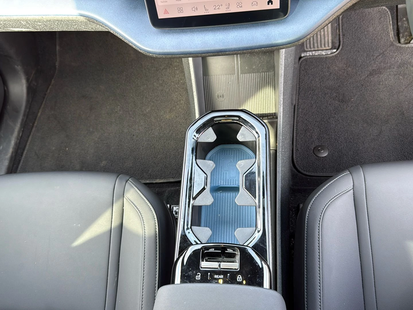 Volvo-EX30-image-11