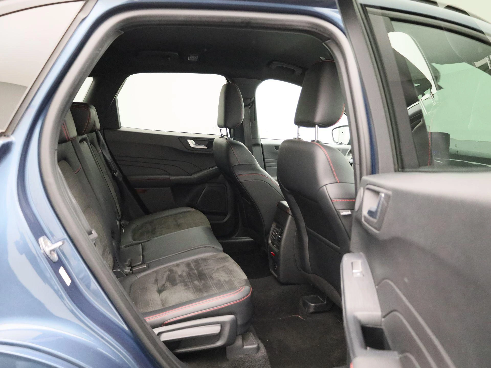 Ford-Kuga-image-40