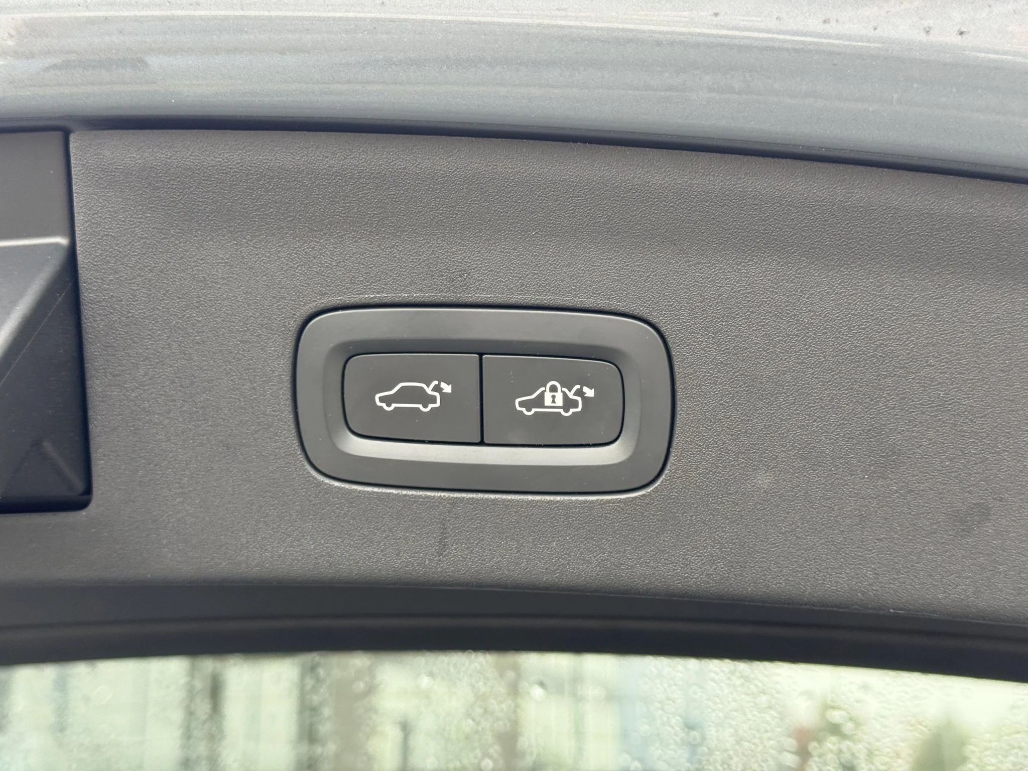 Polestar-2-image-9