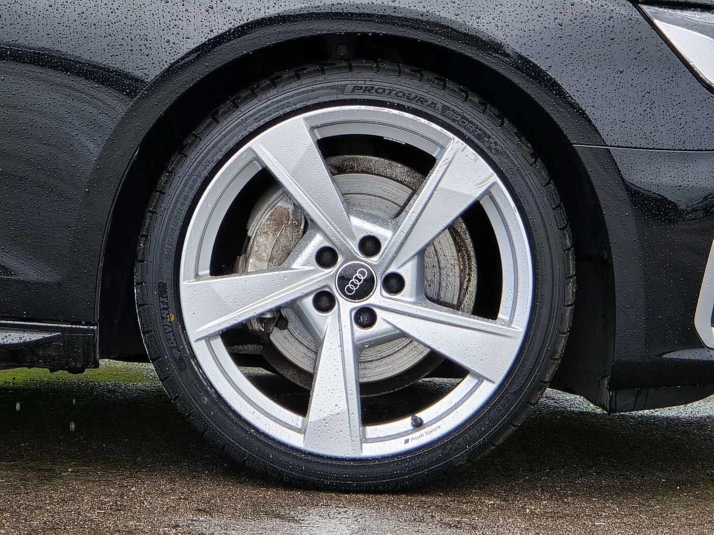 Audi-A4-image-4