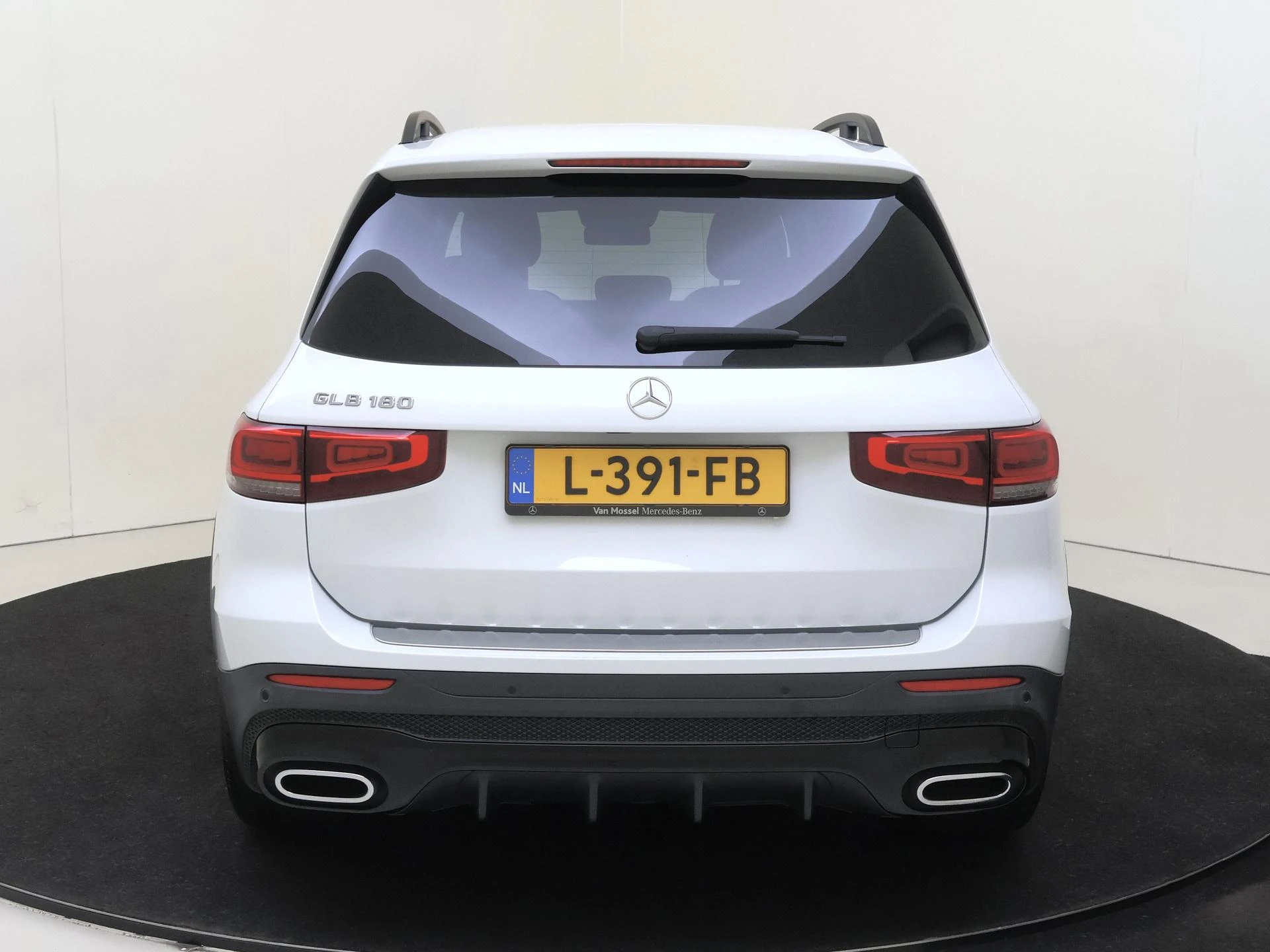 Mercedes-Benz GLB 180 Business Solution AMG