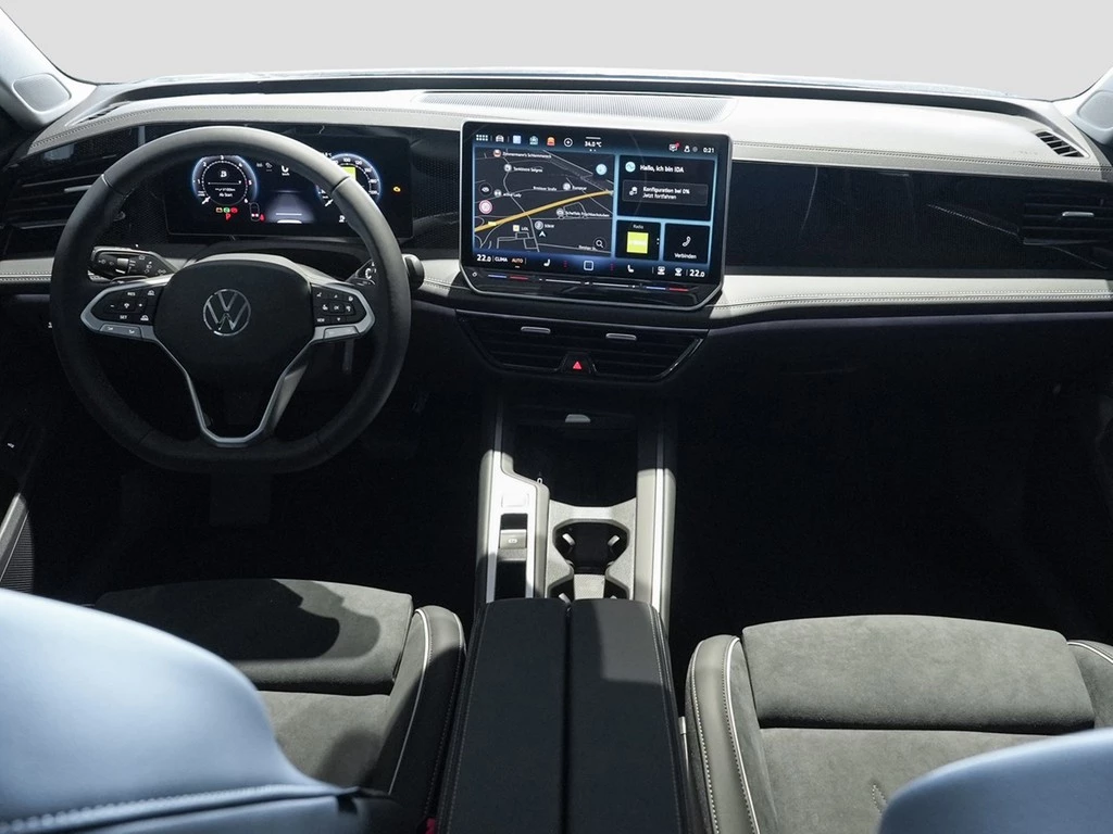 Volkswagen-Passat-image-9