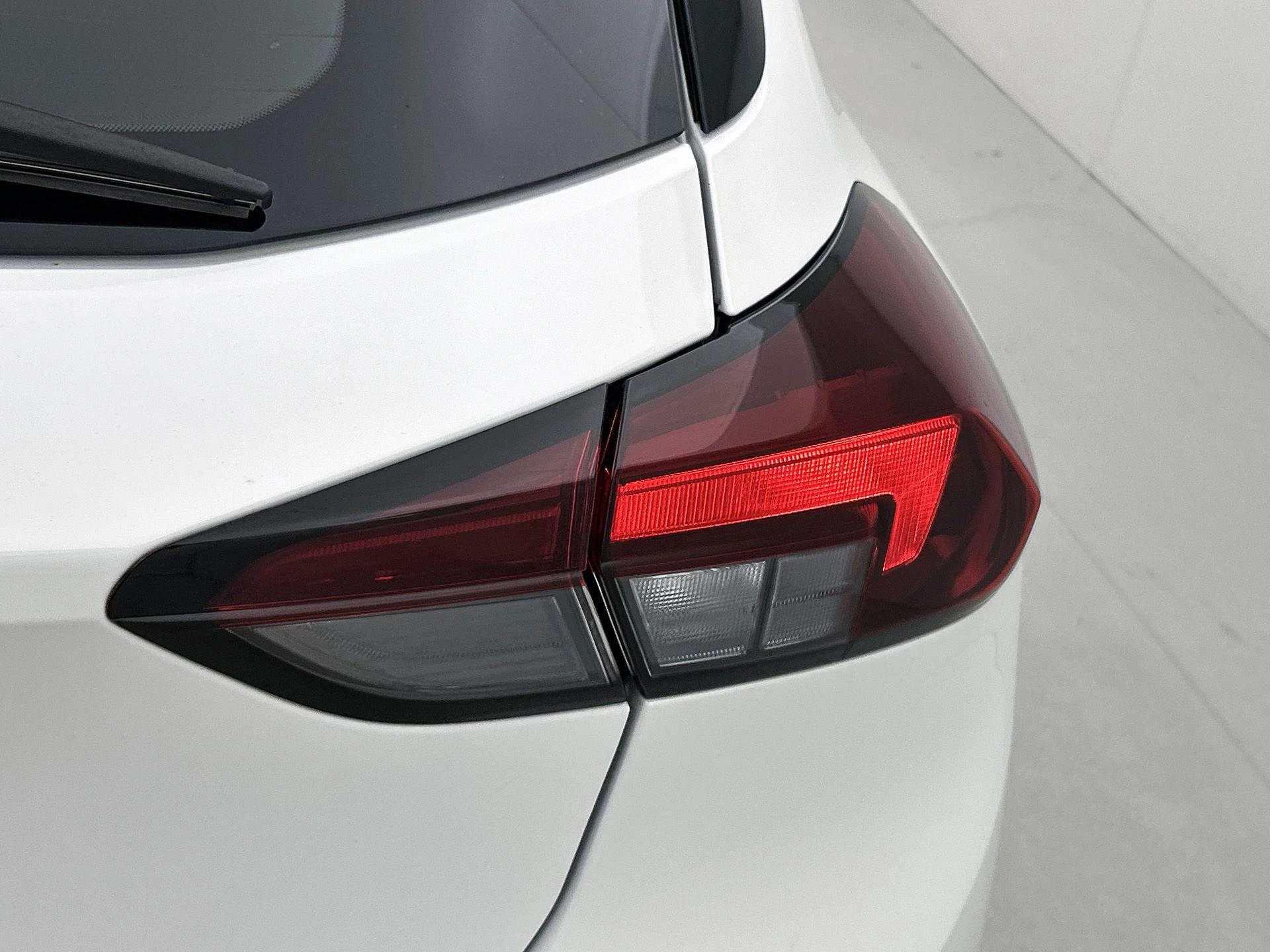 Opel Corsa 1.2 Edition