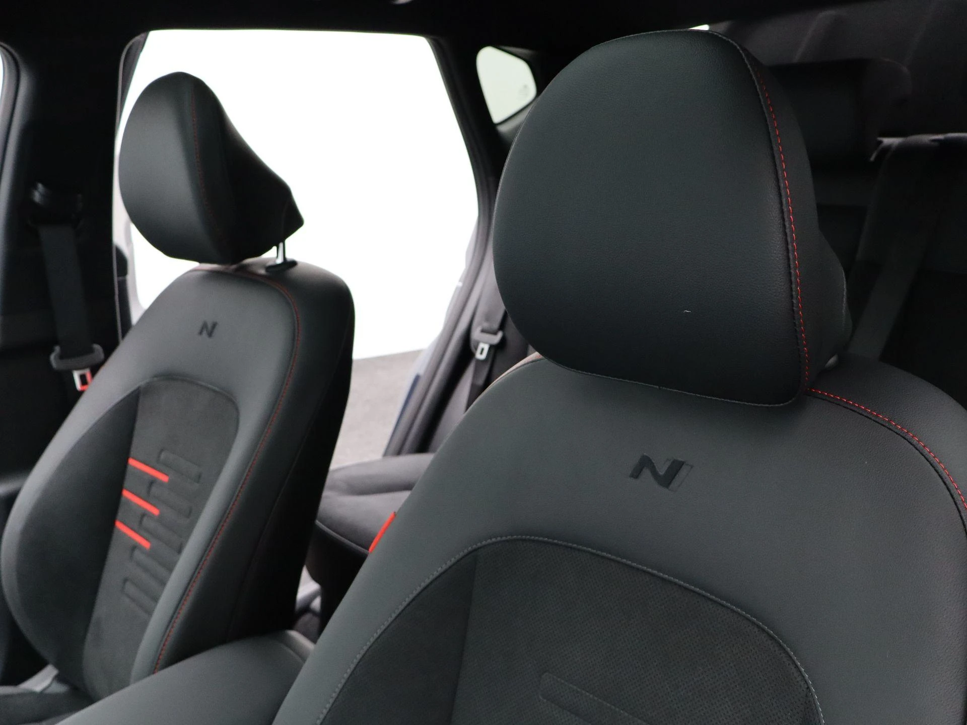 Hyundai-Kona-image-30