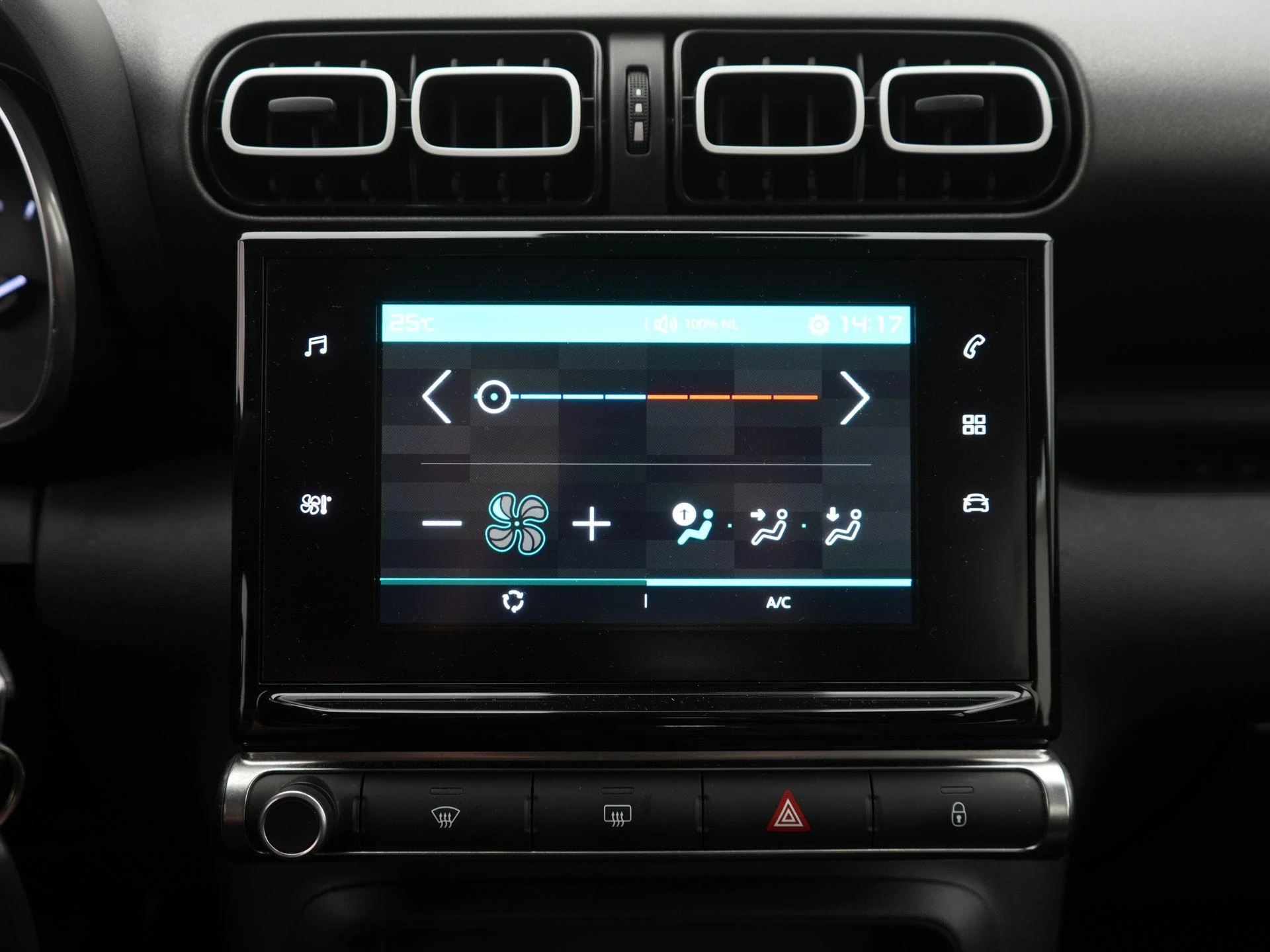 Citroën-C3 Aircross-image-12