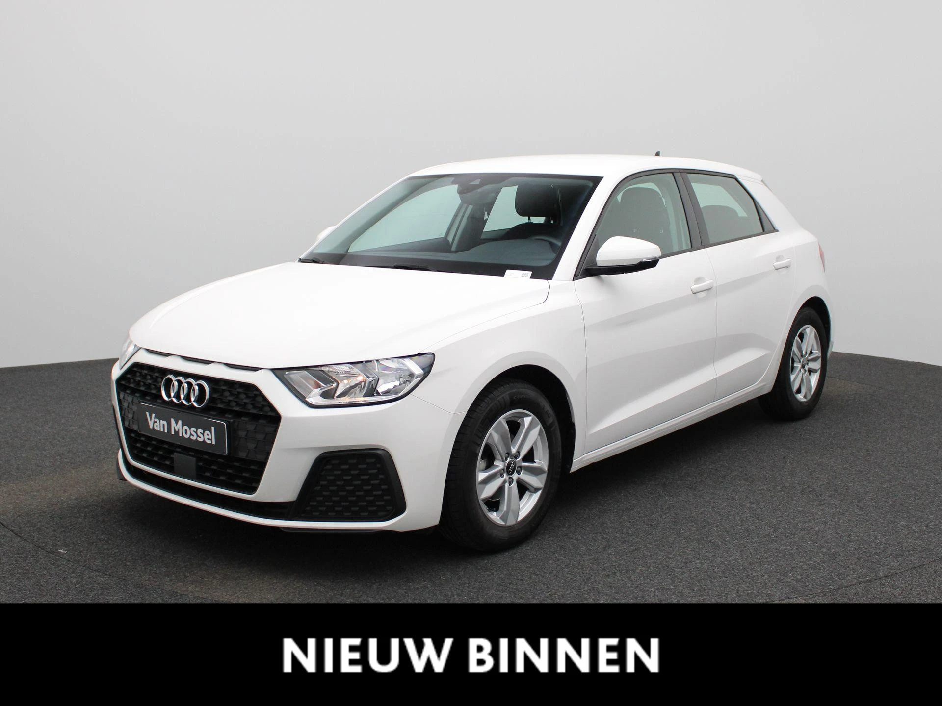 Audi-A1 Sportback-image-0